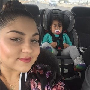 Meet your Posher, Alyssa